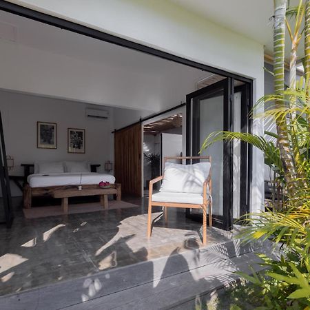 Hola Villas & Lofts Uluwatu ภายนอก รูปภาพ