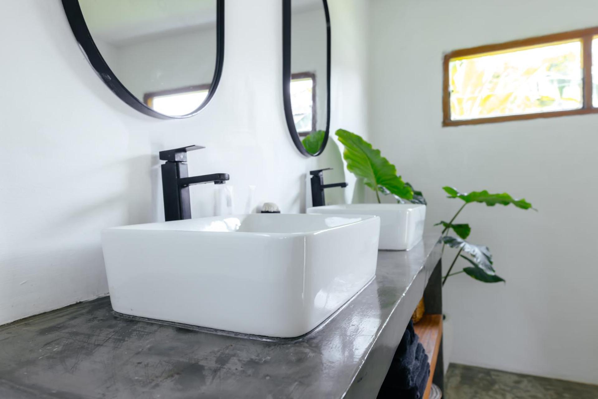 Hola Villas & Lofts Uluwatu ภายนอก รูปภาพ