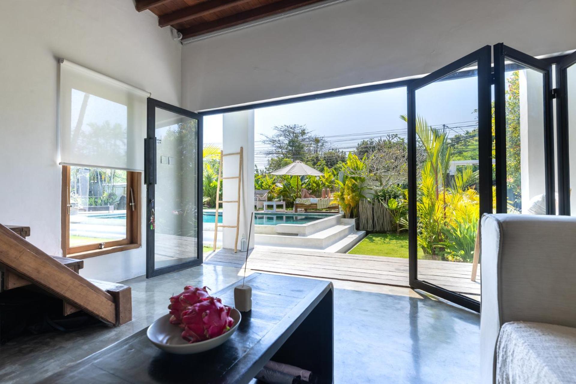 Hola Villas & Lofts Uluwatu ภายนอก รูปภาพ